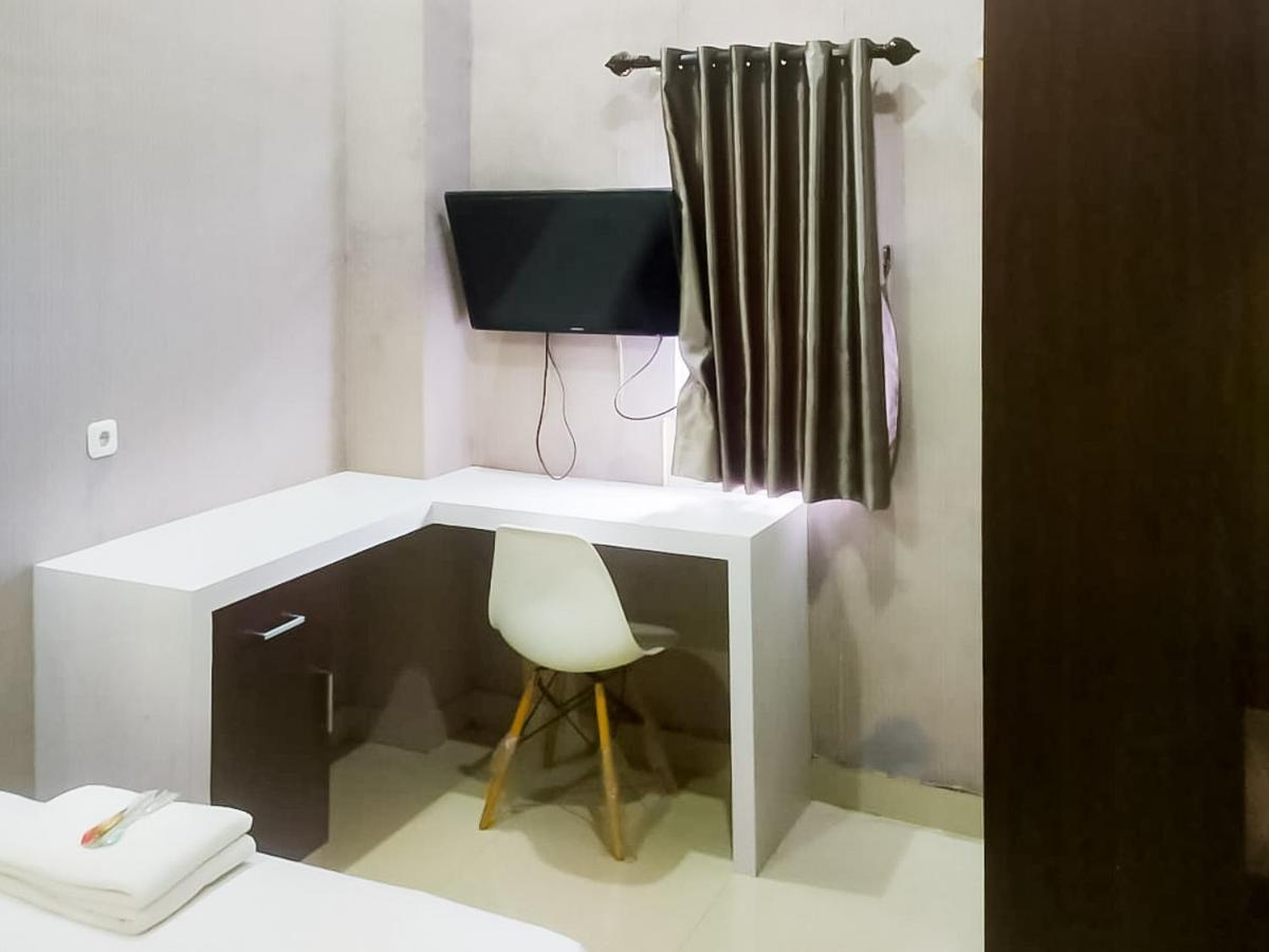Reddoorz Syariah Near Sultan Syarif Kasim II Airport Hotell Pakanbaru Exteriör bild